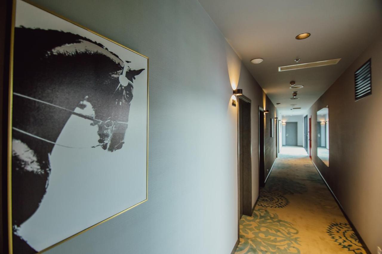 Graphic Hotel Batumi Zewnętrze zdjęcie