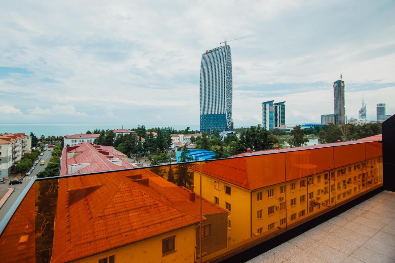 Graphic Hotel Batumi Zewnętrze zdjęcie