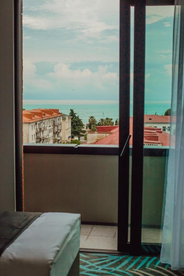 Graphic Hotel Batumi Zewnętrze zdjęcie