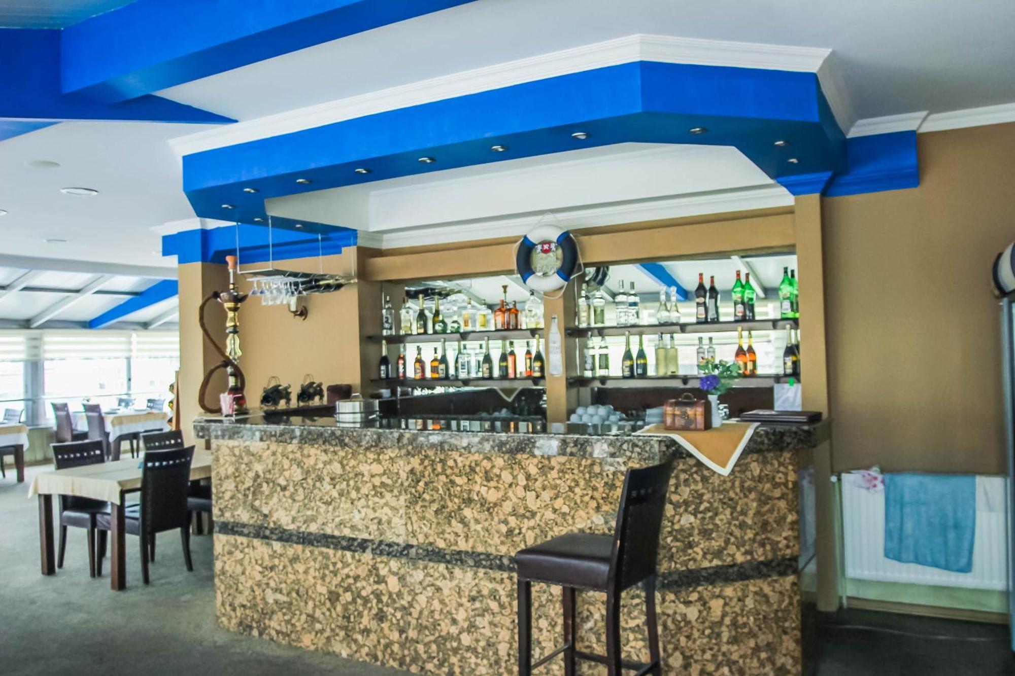 Graphic Hotel Batumi Zewnętrze zdjęcie